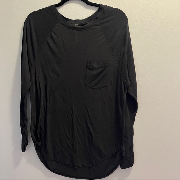 Free People Top Bundle - Picture 2 of 13